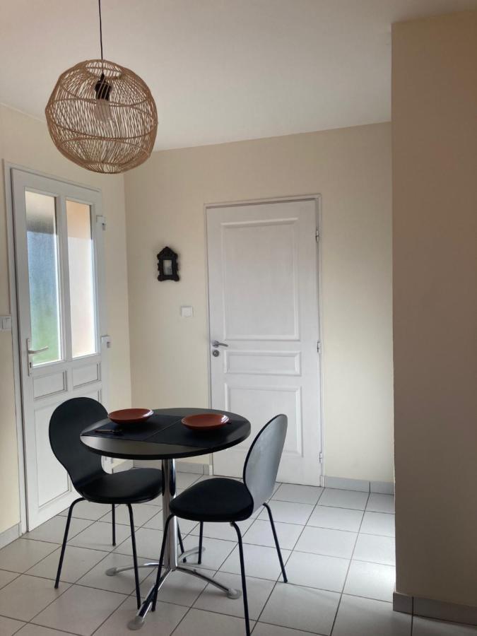 Chambre Is Is-sur-Tille Luaran gambar