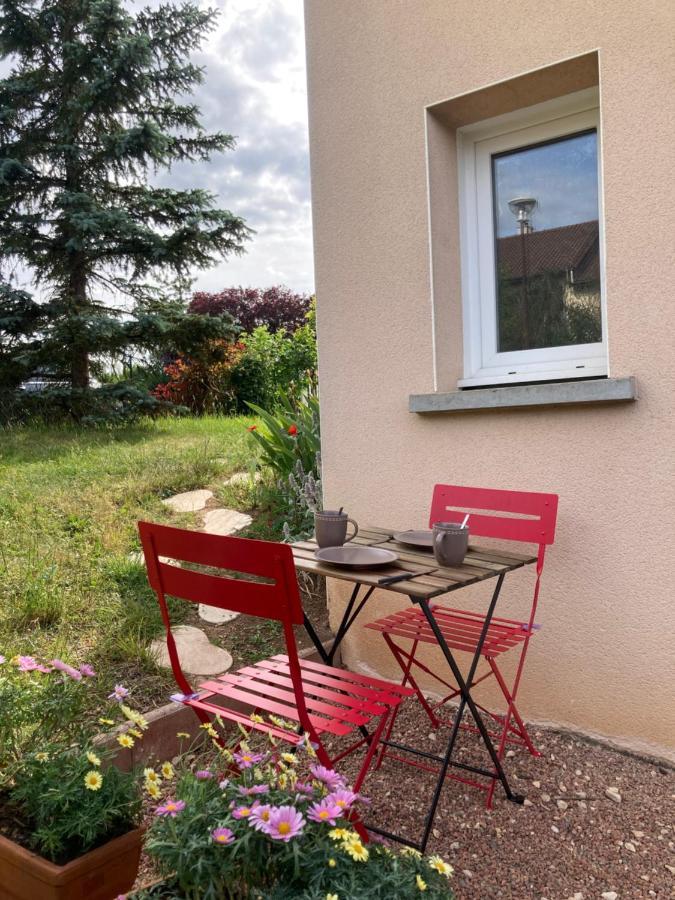 Chambre Is Is-sur-Tille Luaran gambar
