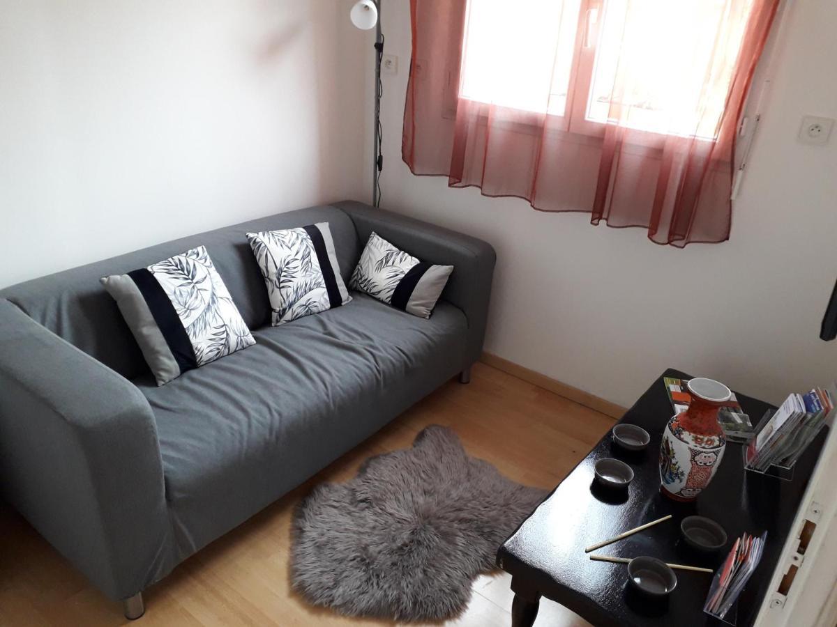Chambre Is Is-sur-Tille Luaran gambar